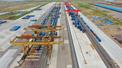 創(chuàng)新高！我國(guó)最大陸路口岸鐵路半年貨運(yùn)進(jìn)出口量突破1000萬噸